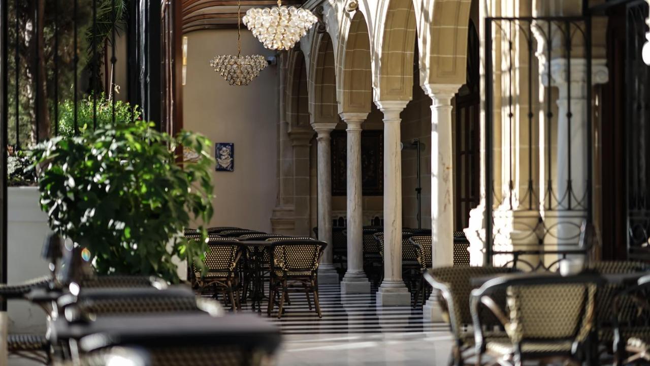 Hotel Casa Palacio Maria Luisa Jerez de la Frontera Exterior foto